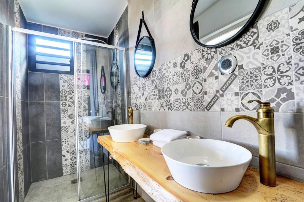 Villa 3 Etoiles Avec Piscine Chauffee Saint Pierre - Dodoterla Eksteriør billede